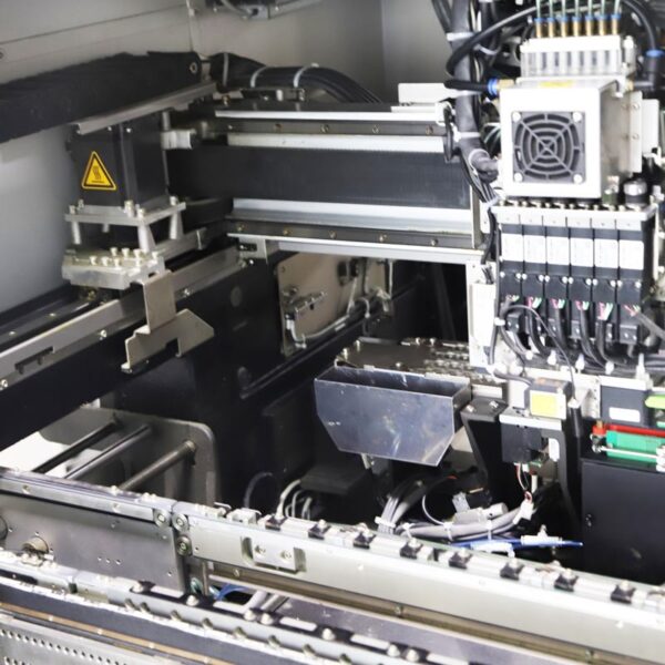 KE-2080L JUKI SMT used machine,chip mounter - Image 3